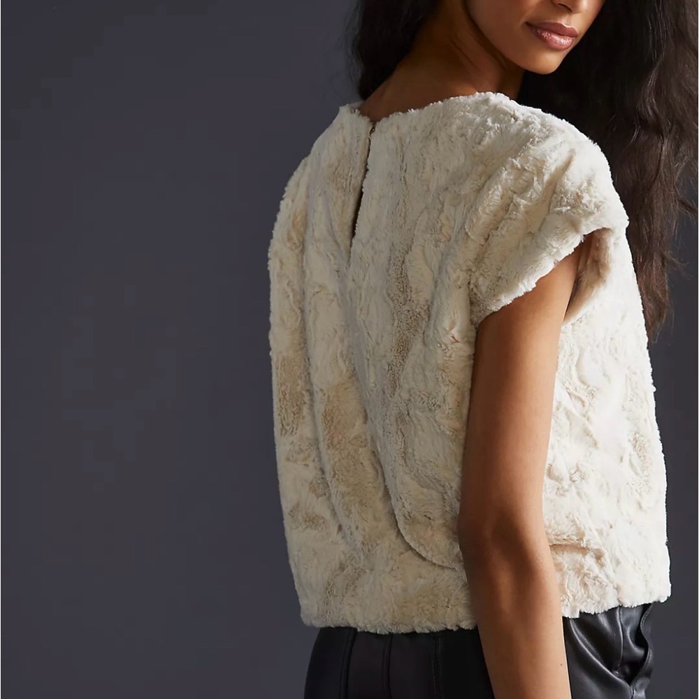 MAEVE @ ANTHROPOLOGIE Faux Fur Short Sleeve Tee, Cream, Size Large NWT - Picture 2 of 12